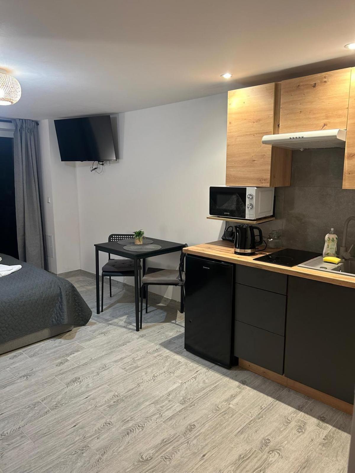 Apartamenty Aria ชวีโนวิชแจ ภายนอก รูปภาพ